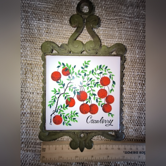 Vintage Cranberries Cast Iron Framed Tile Trivet - Picture 4 of 8